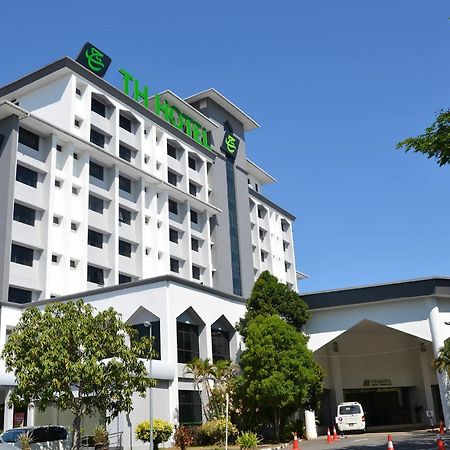 Raia Hotel Kota Kinabalu Exterior foto