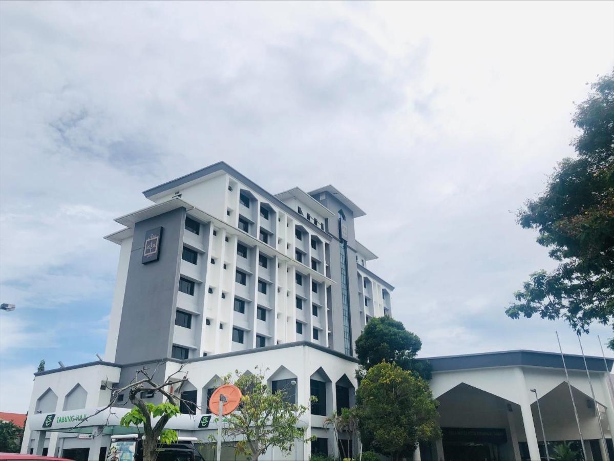 Raia Hotel Kota Kinabalu Exterior foto